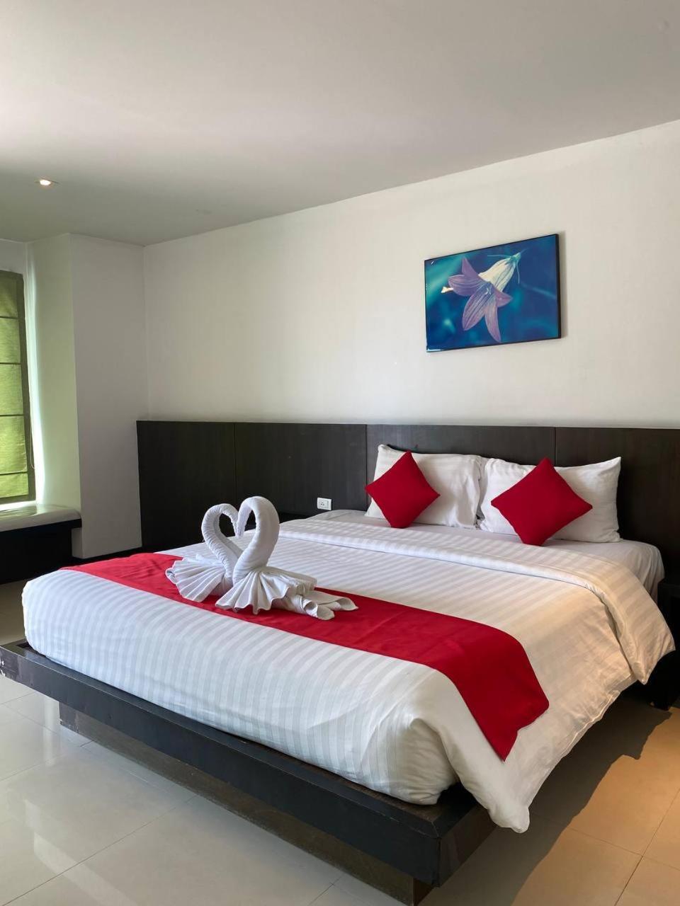 Cocoon Apk Resort & Spa Patong Eksteriør billede