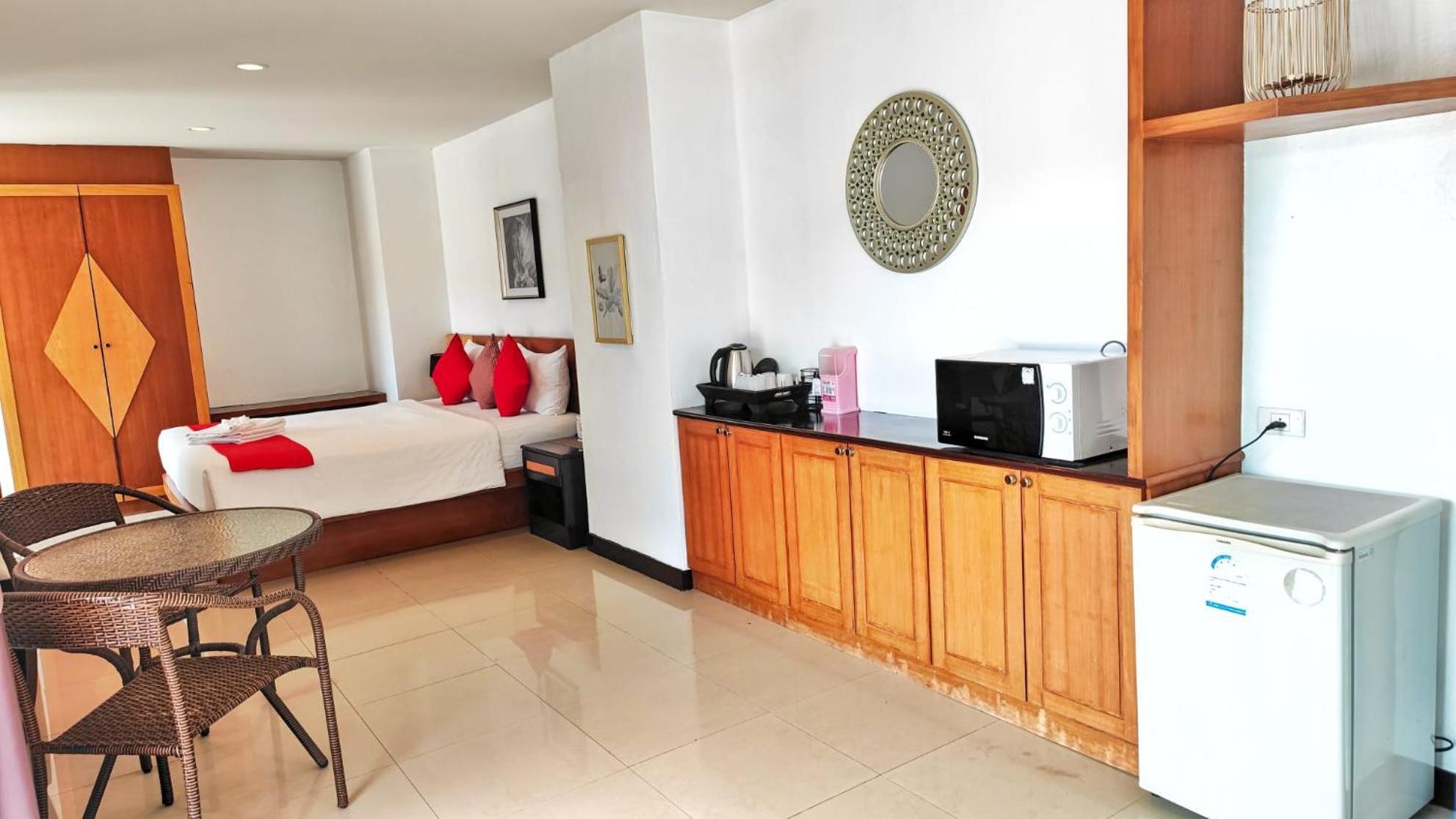 Cocoon Apk Resort & Spa Patong Eksteriør billede