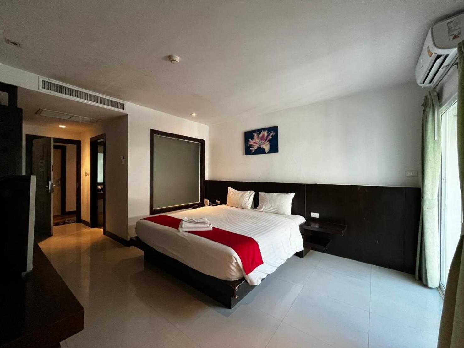 Cocoon Apk Resort & Spa Patong Eksteriør billede